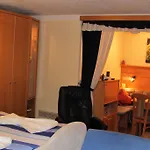 Della Schiava